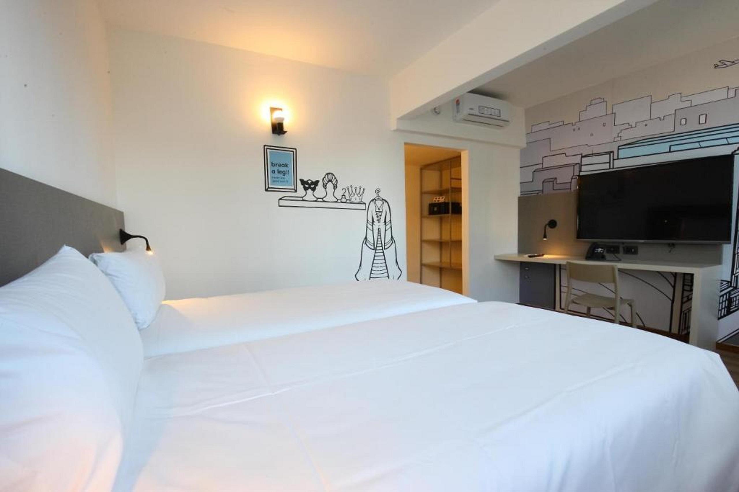 Ibis Styles Buenos Aires Florida Hotel Exterior foto